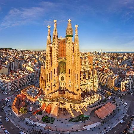 Sagrada Familia Stay Барселона Экстерьер фото